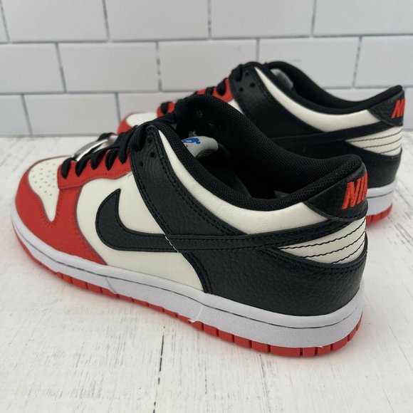 Nike Dunk Low Size 7 Womens Grade School EMB 75th Anniversary Chicago 5.5Y GS - Picture 4 of 12